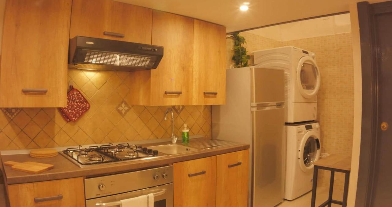 Casina A Pizzofalcone 93 Apartment