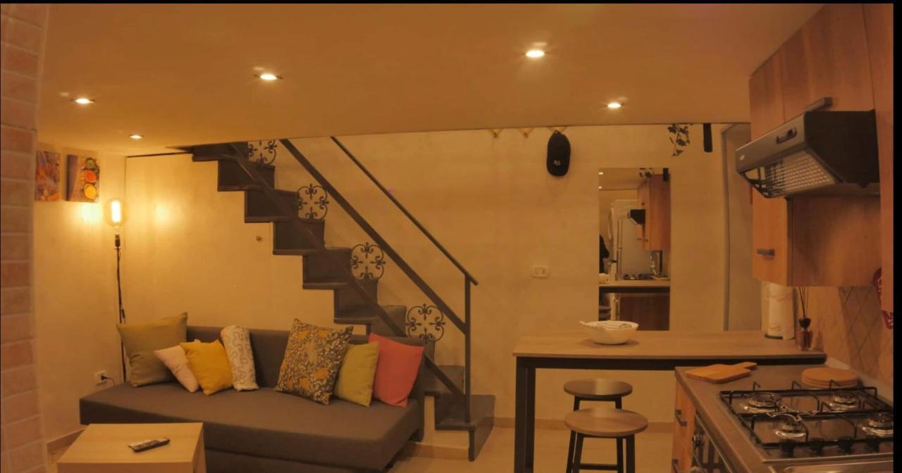 Apartment Casina A Pizzofalcone 93 *